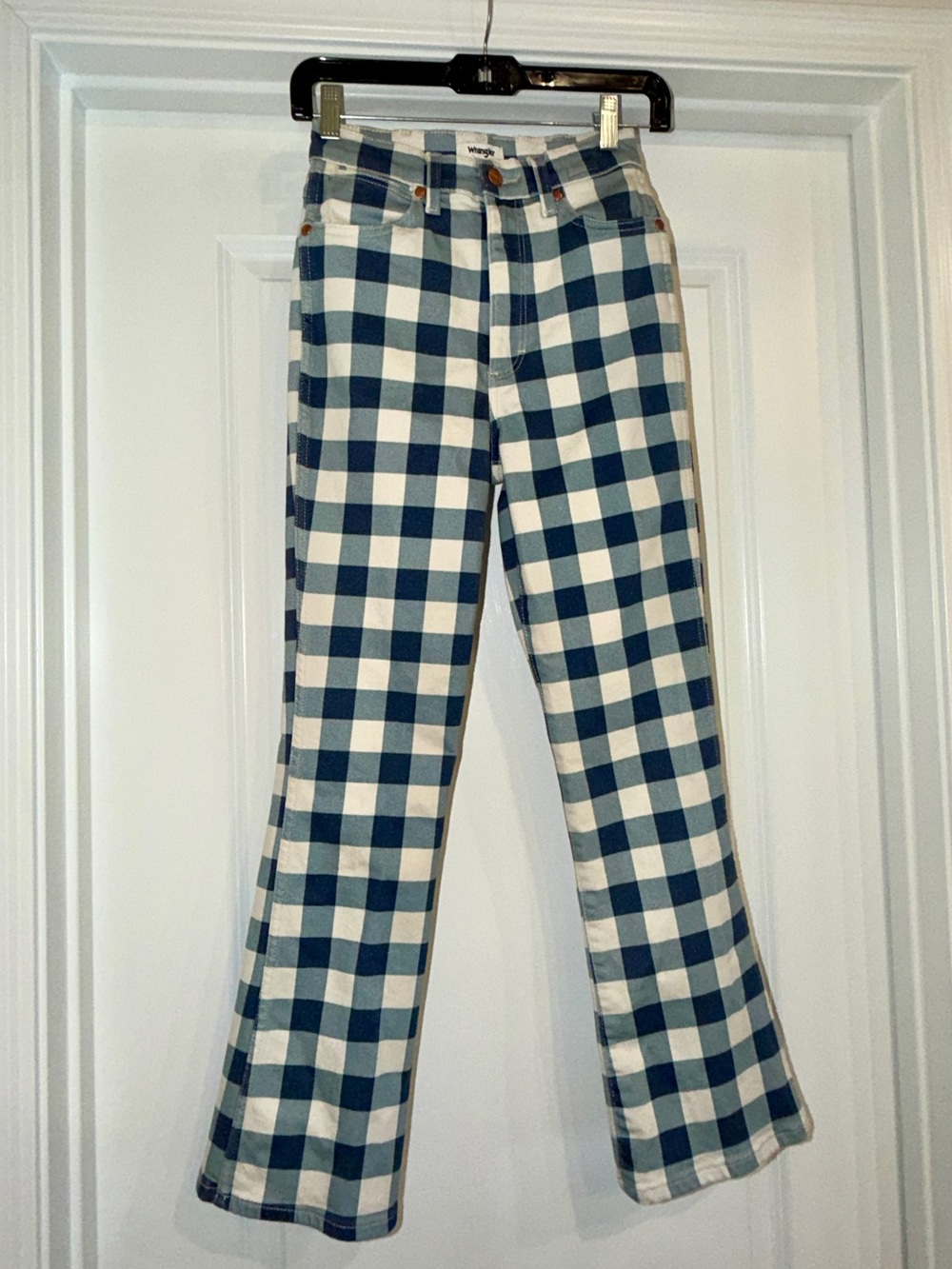 Wrangler Blue and White Checkered Women’s Jeans